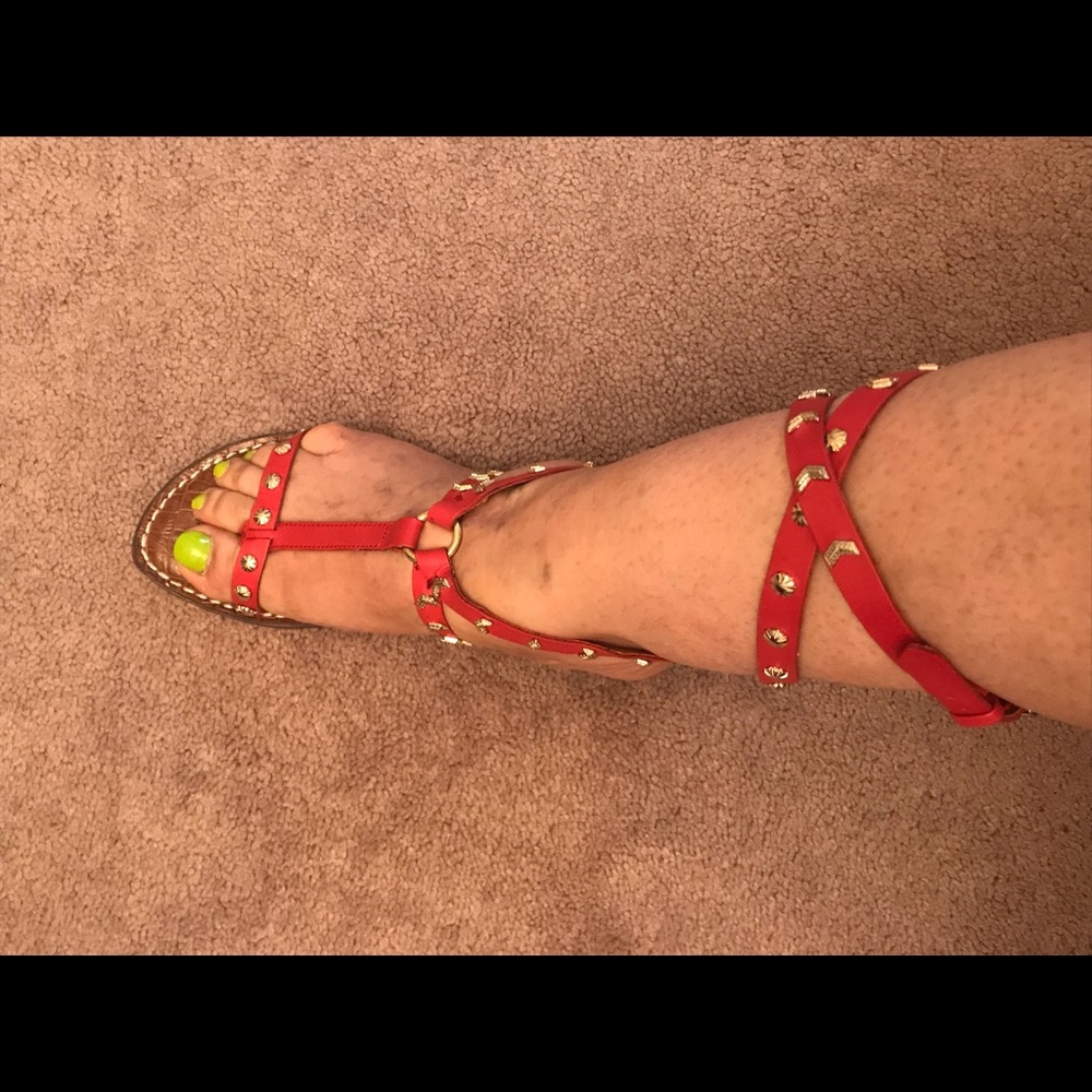 Sandals - Picture 2 of 4